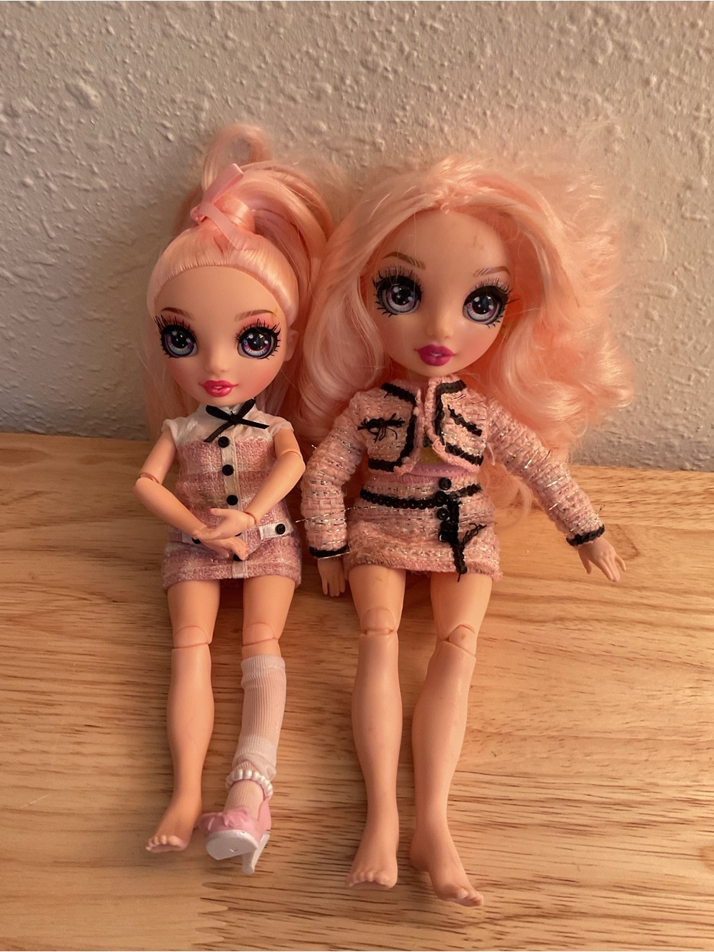 Lot Of 2 MGA Rainbow High Bella Parker Fashion Doll Junior w/original Outfits